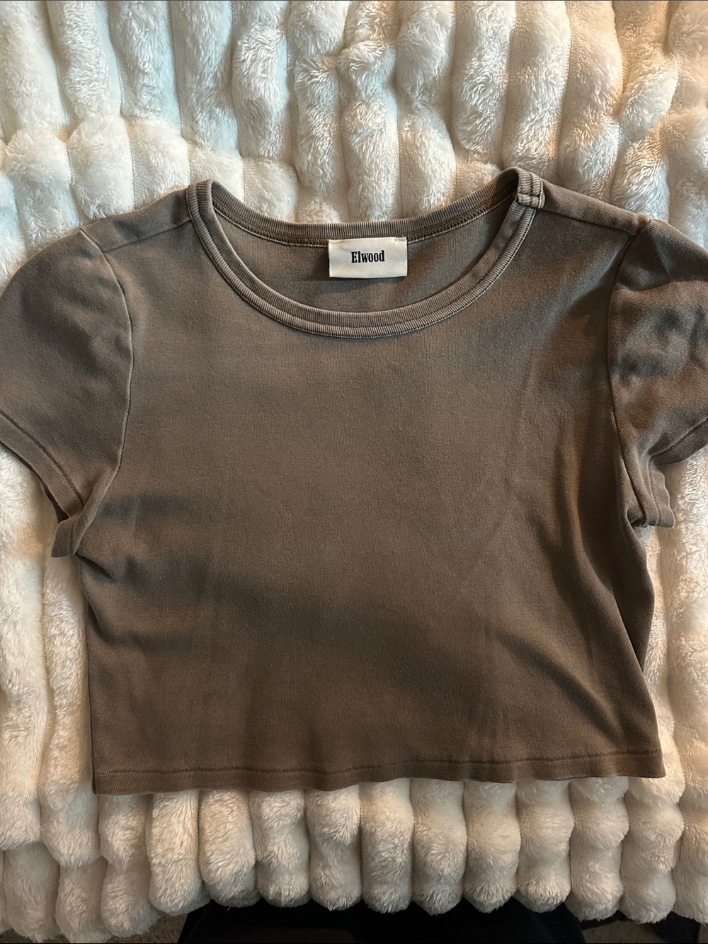Taupe Elwood Crop